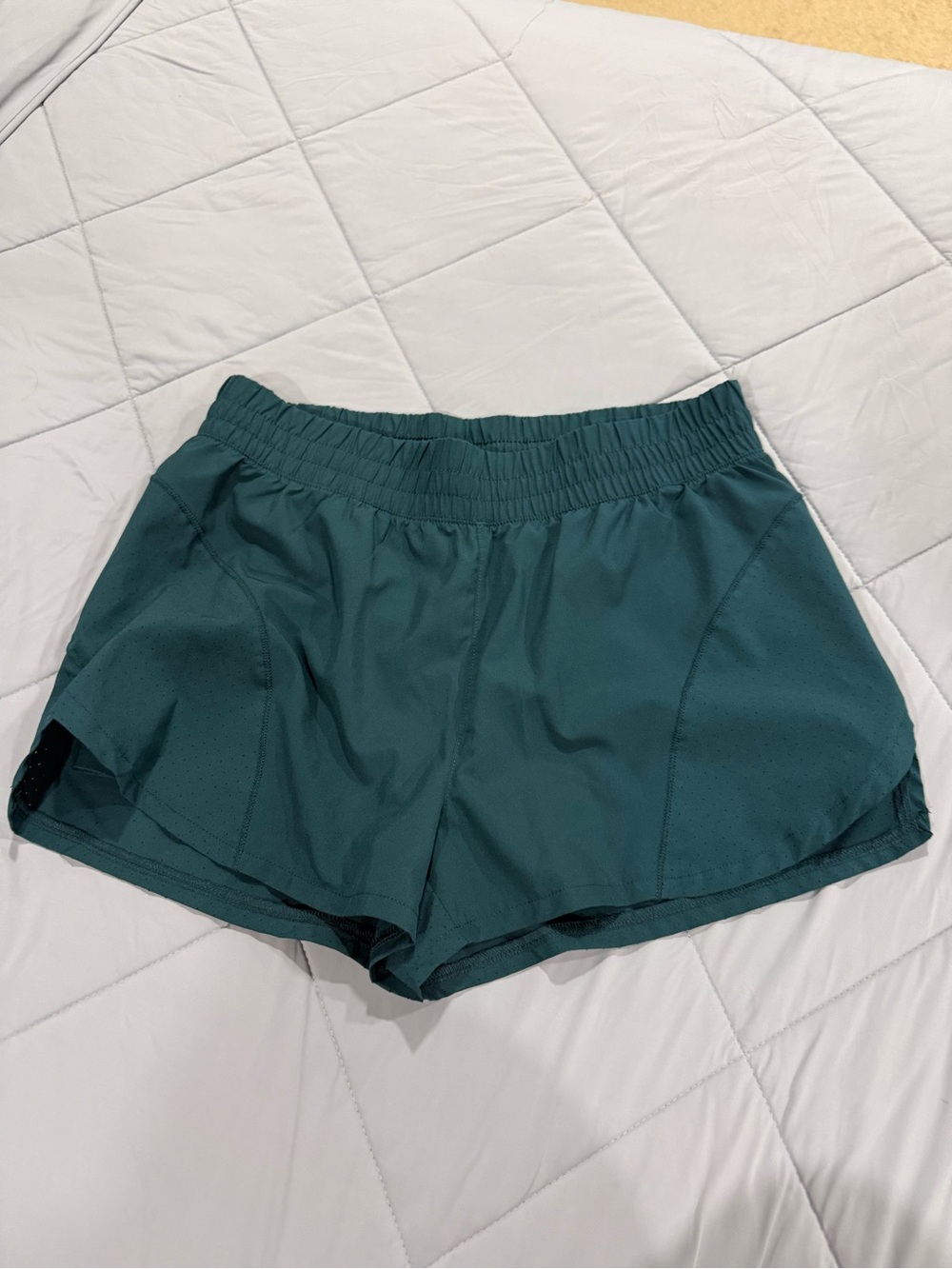 ASICS 2 in 1 women shorts